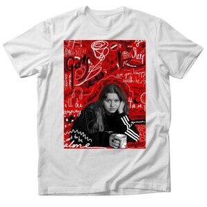 New girl in red t shirt, fan concert tee